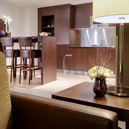 Lindner Antwerp, Part Of Jdv By Hyatt 4* Antwerpen